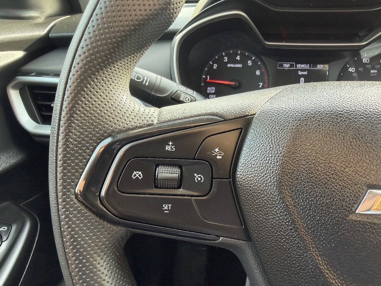 Used 2021 Chevrolet TrailBlazer LS FWD image 14