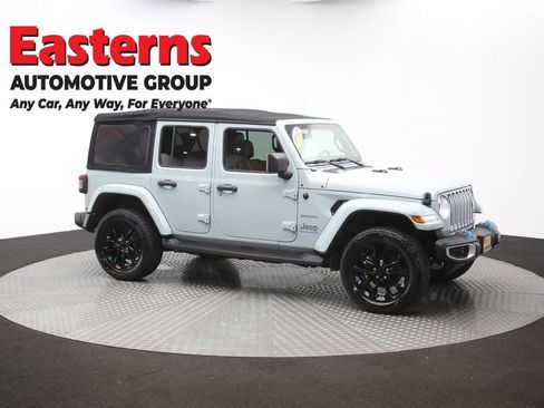 Used 2023 Jeep Wrangler Unlimited Sahara w/ Cold Weather Group AWD/4WD image 47