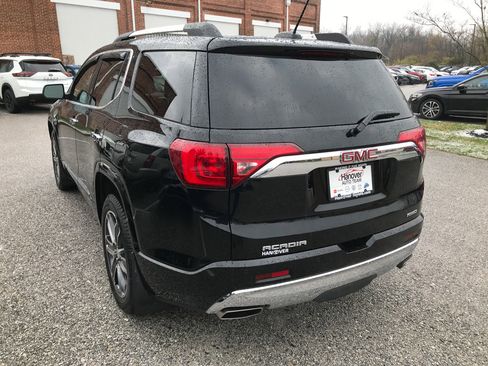 Used 2018 GMC Acadia Denali image 6
