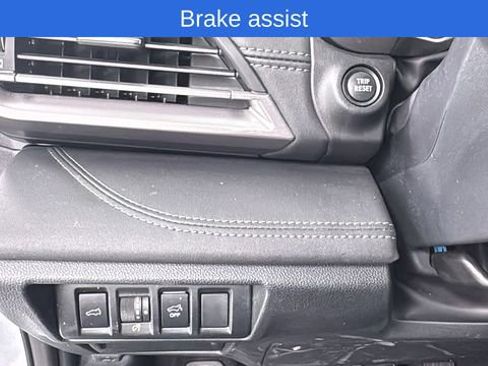 Certified 2023 Subaru Outback Limited image 37