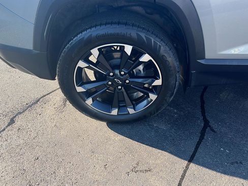 Used 2025 Chevrolet Equinox RS w/ Safety and Technology Package image 33