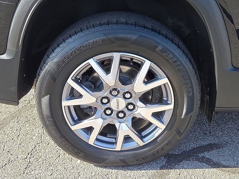 Used 2021 GMC Acadia SLT w/ LPO, Floor Liner Package image 7