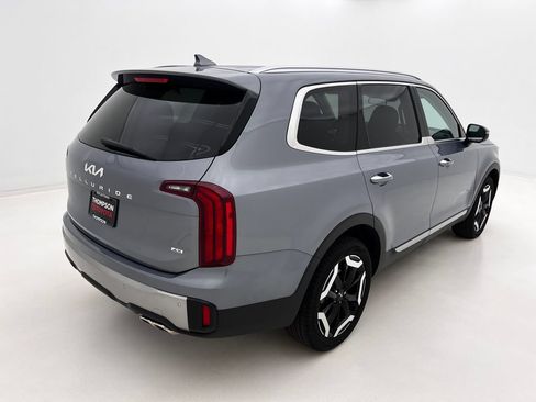 Used 2025 Kia Telluride S AWD/4WD image 7
