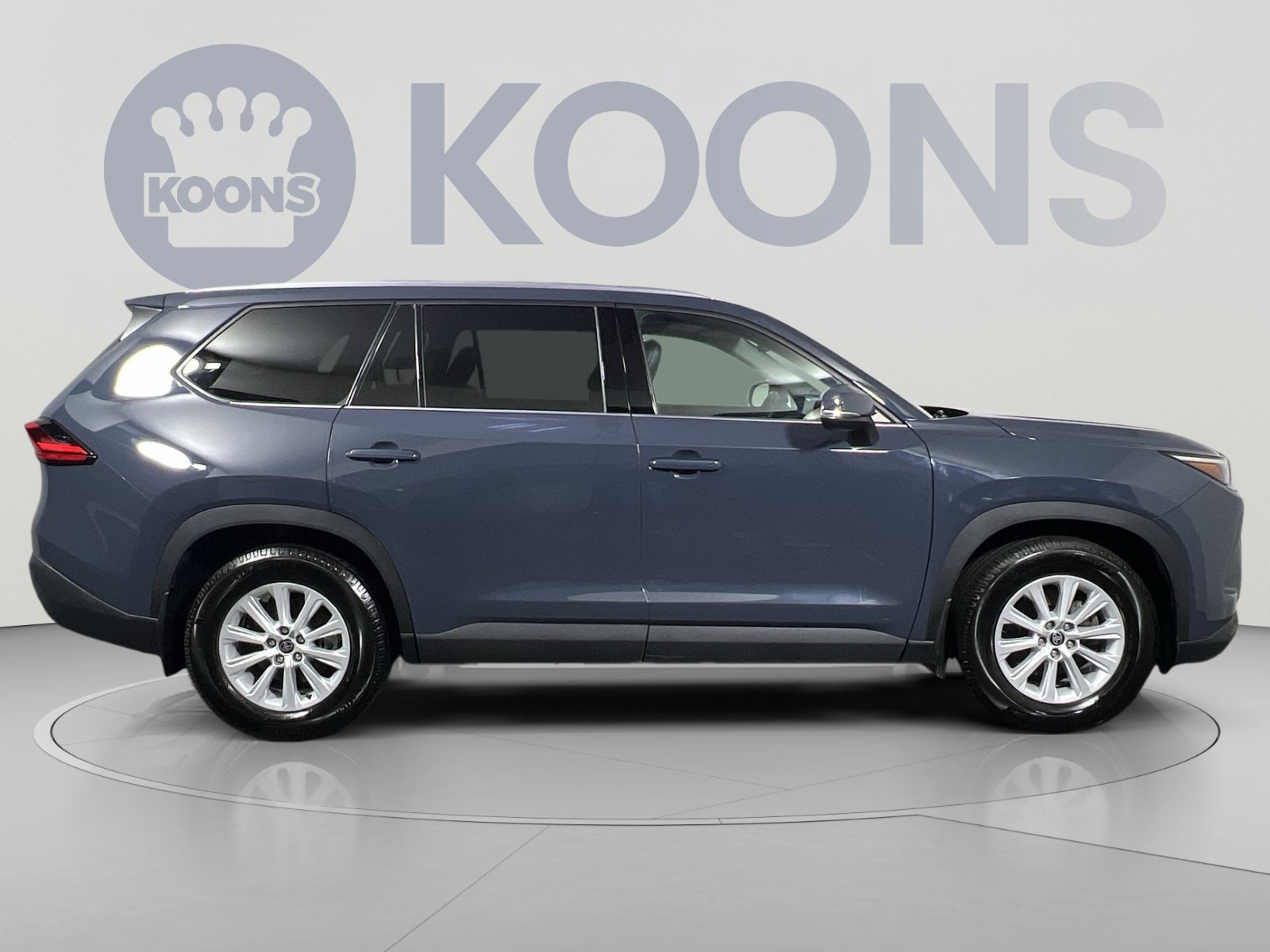 Used 2024 Toyota Grand Highlander AWD image 8