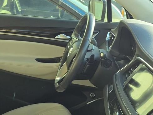 Used 2024 Buick Enclave Essence FWD image 30