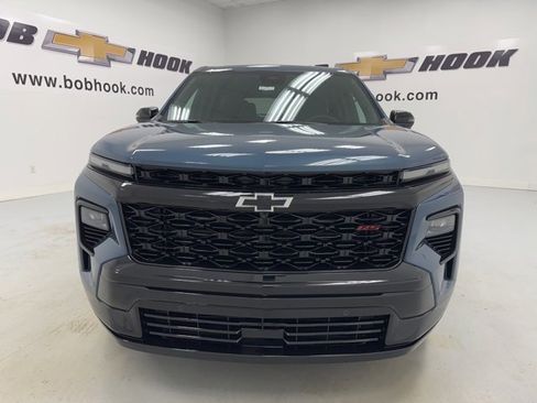 New 2026 Chevrolet Traverse RS image 2