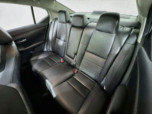 Used 2024 Nissan Sentra SR w/ SR Premium Package FWD image 24