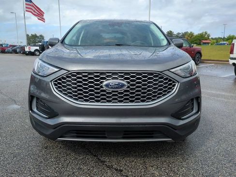 Used 2024 Ford Edge SEL AWD/4WD image 9