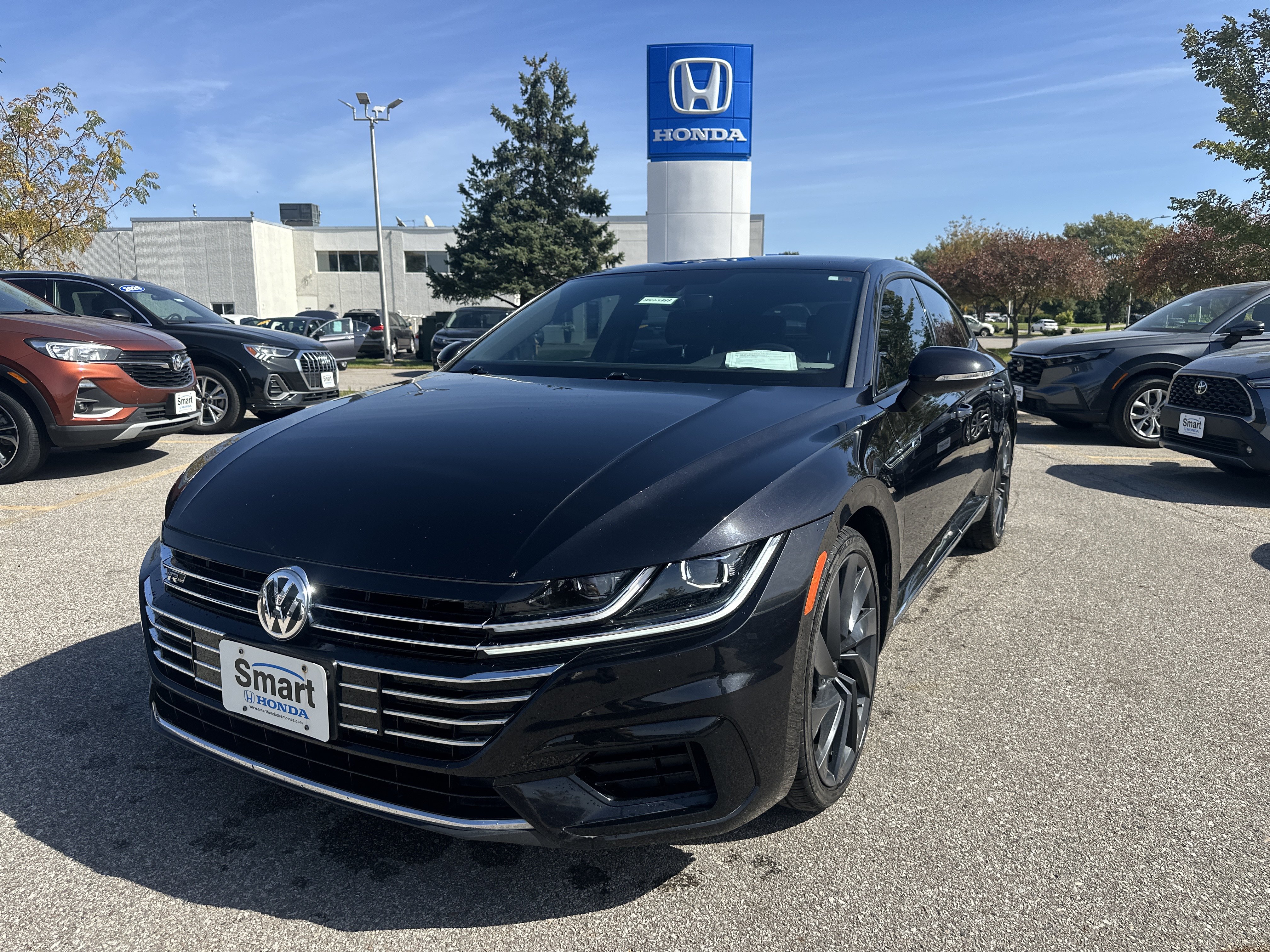 Used 2020 Volkswagen Arteon SEL AWD/4WD image 1