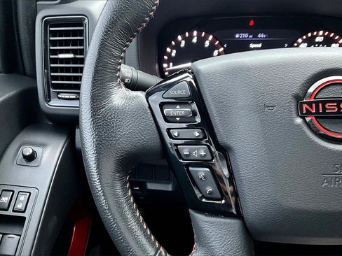 Used 2022 Nissan Frontier PRO-4X w/ Off-Road Protection Package image 27