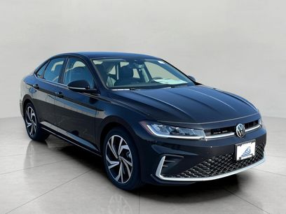 New 2025 Volkswagen Jetta SEL