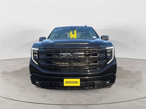 Used 2024 GMC Sierra 1500 Elevation image 8