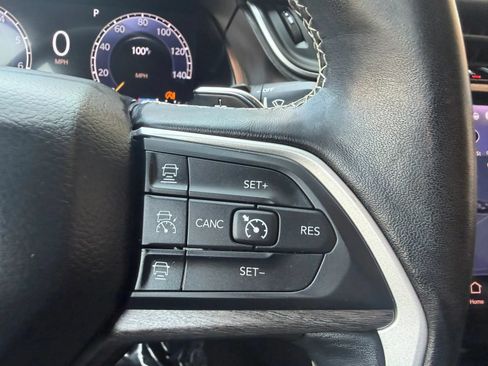 Used 2021 Jeep Grand Cherokee L Limited AWD/4WD image 27