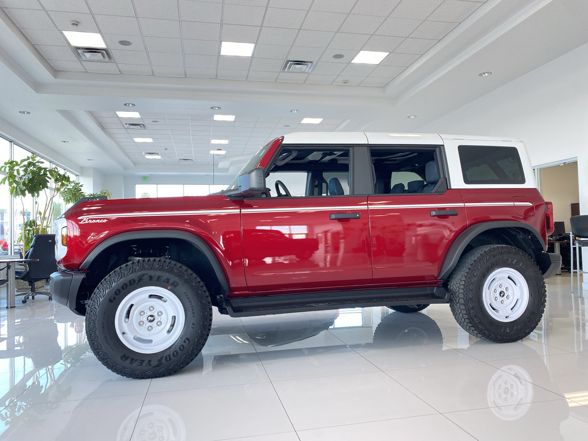 New 2026 Ford Bronco Heritage Edition AWD/4WD image 26