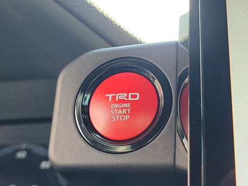 Certified 2025 Toyota Tacoma TRD Sport RWD image 30