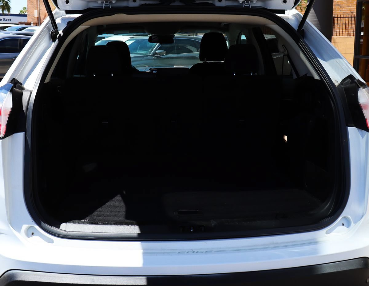 Used 2021 Ford Edge SE FWD image 24
