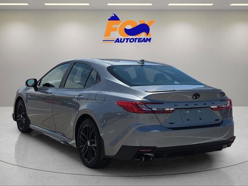 New 2026 Toyota Camry SE FWD image 3