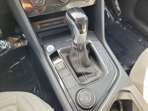 Used 2022 Volkswagen Tiguan S AWD/4WD image 25