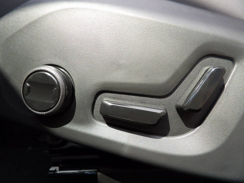 New 2026 Volvo XC60 B5 Plus w/ Protection Package Premier image 14