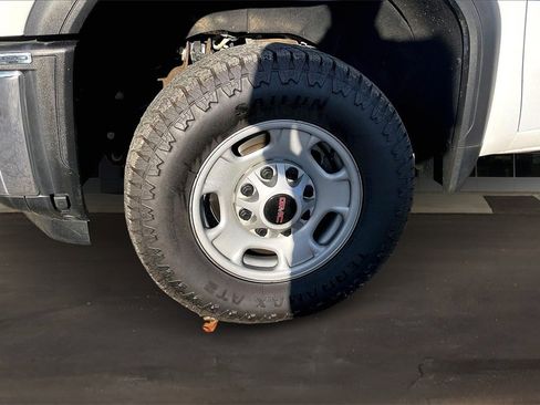 Used 2024 GMC Sierra 2500 Pro image 35