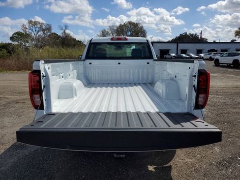 New 2025 GMC Sierra 1500 Pro w/ Trailering Package image 9