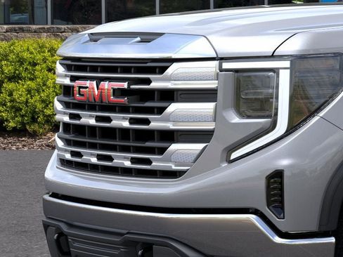 New 2026 GMC Sierra 1500 SLE w/ X31 Off-Road Package AWD/4WD image 37