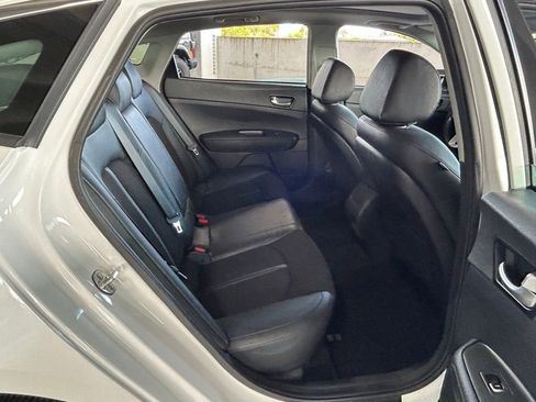 Used 2019 Kia Optima S w/ S Panoramic Sunroof Package image 38