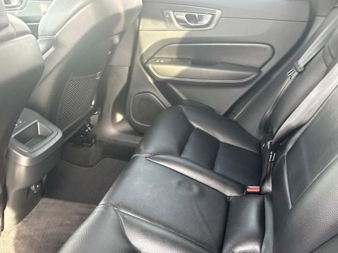 Certified 2023 Volvo XC60 B5 Plus w/ Climate Package image 12