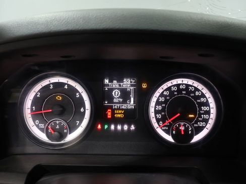 Used 2014 RAM 2500 SLT image 35