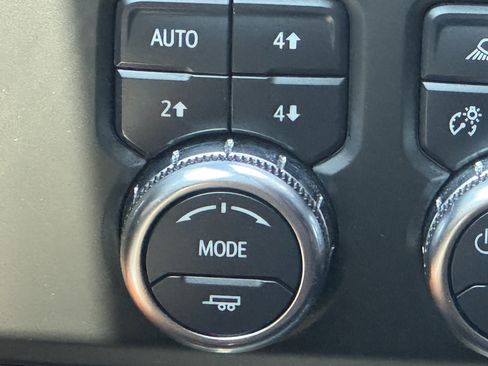 Used 2024 GMC Sierra 1500 Denali Ultimate AWD/4WD image 41