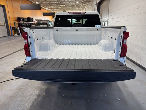Used 2025 Chevrolet Silverado 1500 LT w/ Leather Package image 21