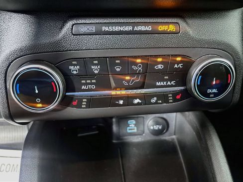 Used 2023 Ford Escape Active AWD/4WD image 16