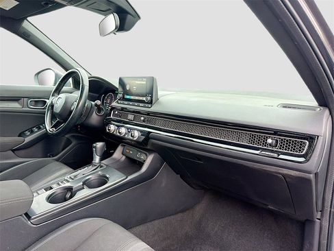 Used 2023 Honda Civic Sport image 26
