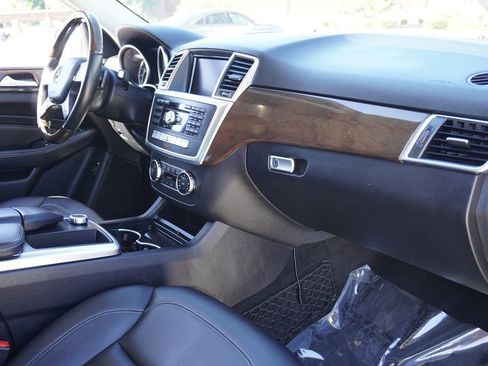 Used 2012 Mercedes-Benz ML 350 4MATIC image 17