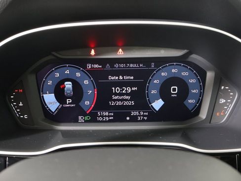 Used 2025 Audi Q3 2.0T Premium w/ Convenience Package image 34