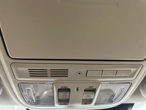 Used 2020 Honda CR-V Touring image 49