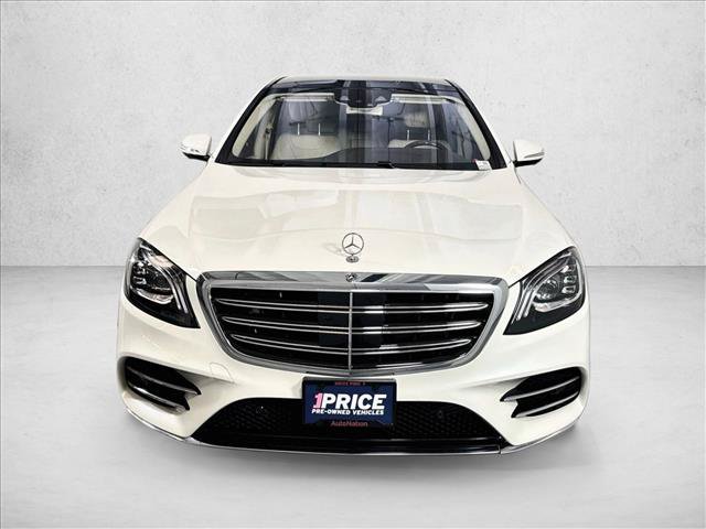 Used 2020 Mercedes-Benz S 560 Sedan image 2