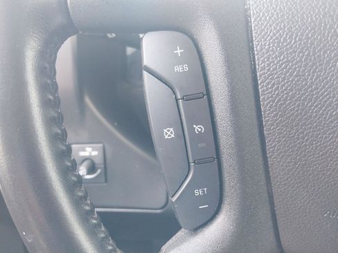 Used 2023 GMC Savana 3500 LS image 17