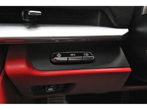 Used 2023 Chevrolet Corvette Stingray Premium Cpe w/ Battery Protection Package image 17