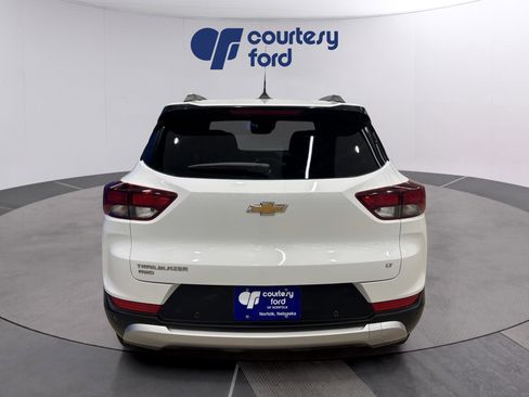 Used 2025 Chevrolet TrailBlazer LT w/ LT Cold Weather Package image 6
