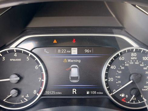 Used 2021 Nissan Murano Platinum w/ Cargo Package FWD image 32
