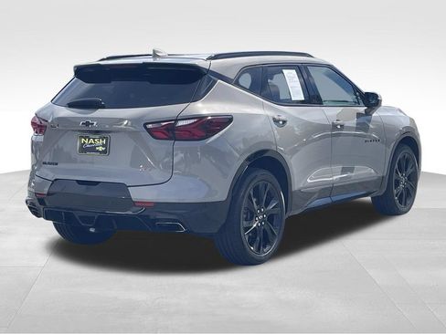 Used 2021 Chevrolet Blazer RS w/ Enhanced Convenience Package FWD image 3