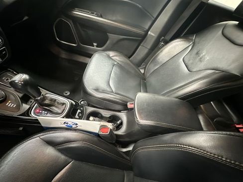 Used 2020 Jeep Compass Limited AWD/4WD image 22