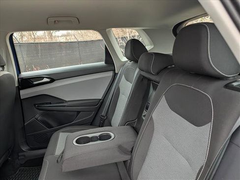 Used 2024 Volkswagen Taos S image 23