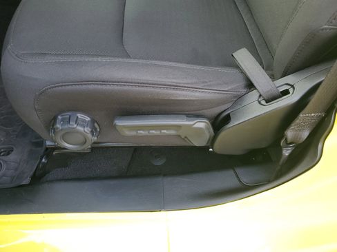 Used 2023 Jeep Wrangler Sport image 22