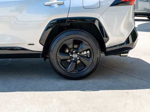 Used 2021 Toyota RAV4 XSE AWD/4WD image 30