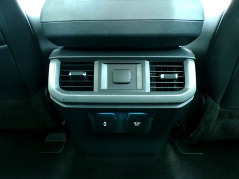 Used 2021 Ford F150 Lariat image 38