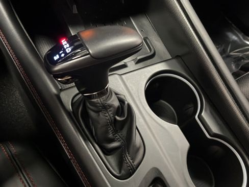 Used 2025 Dodge Durango GT AWD/4WD image 19