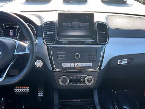 Used 2019 Mercedes-Benz GLE 43 AMG 4MATIC image 7