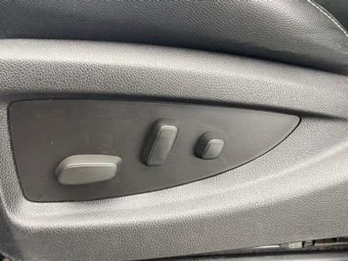 Used 2016 Chevrolet Silverado 2500 LTZ w/ Duramax Plus Package image 10